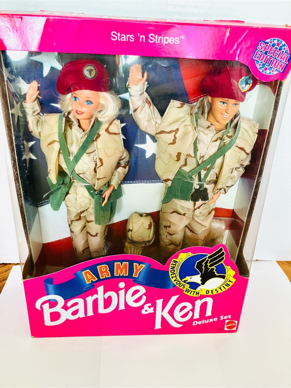 Mattel 1992 Stars’ N Stripes Army Barbie & Ken Fashion Dolls Set New 5626